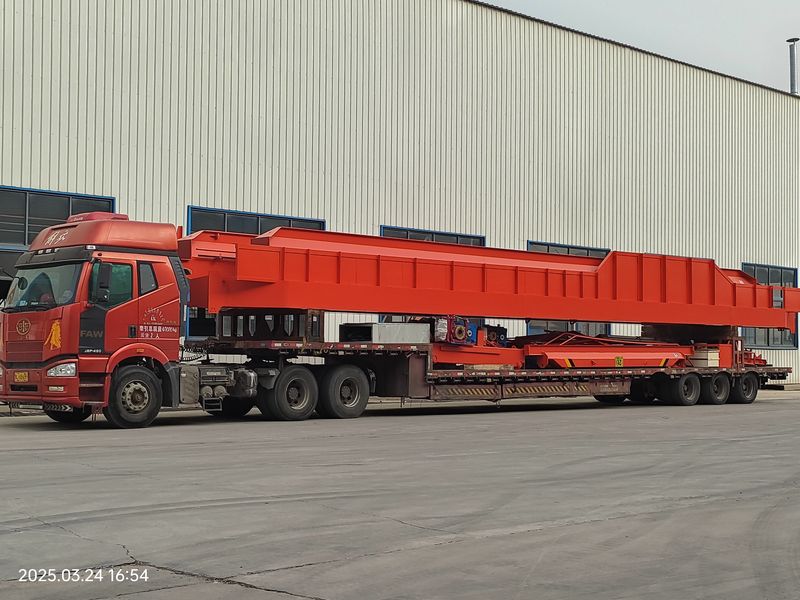 通用橋式起重機(jī) QDXX32/5t—19.5m 電動(dòng)單梁橋式起重機(jī) 2臺(tái) LD10t—16.5m 制作完成，發(fā)往河北石家莊交付客戶使用。