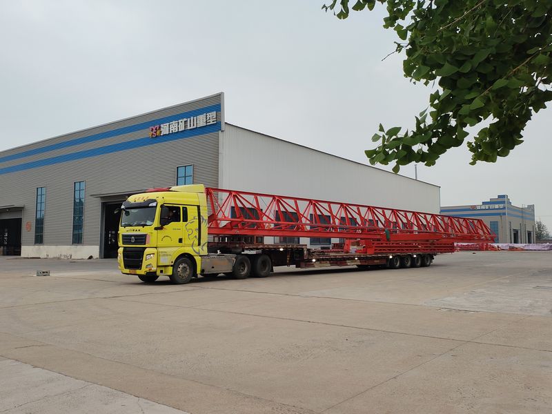 電動葫蘆門式起重機  MH10t—26m 單懸6米 制作完成，發(fā)往湖北省黃岡市交付客戶使用。